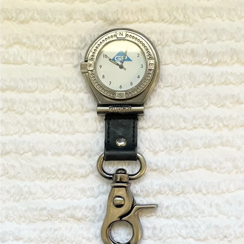Discovery Channel Quartz Analog Men's Karabiner Key Ring Watch